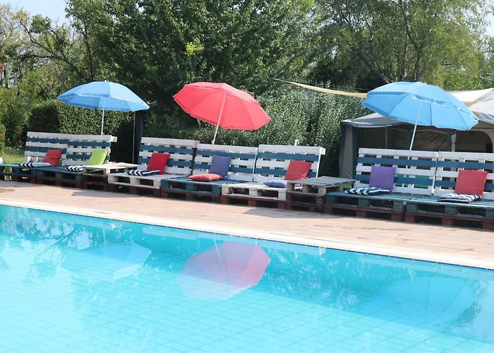Mandel Holiday park Paloznak